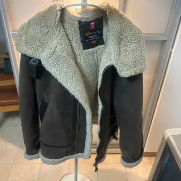 ALPHA INDUSTRIES 시어링 무스탕 코트 XL