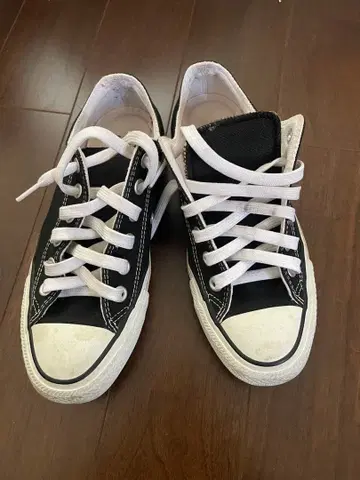 블랙 하이컷 스니커즈