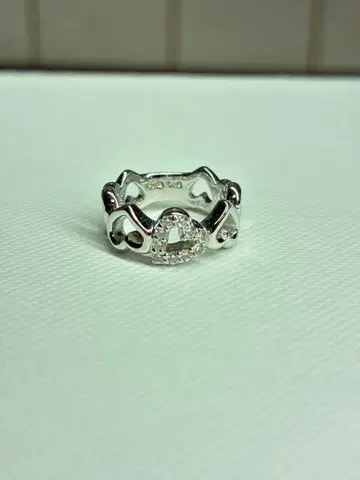 하트 모양 핑키링