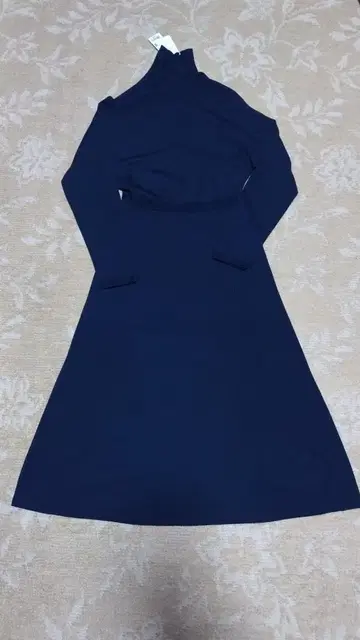 3D 엑스트라 파인 메리노 리브 원피스 L