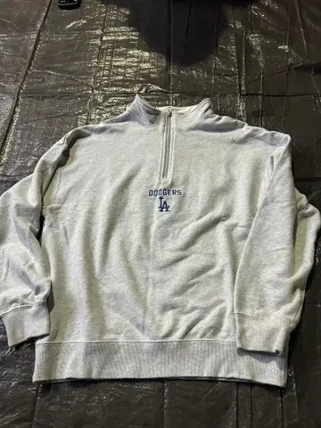 로스앤젤레스 다저스 하프 지퍼 맨투맨