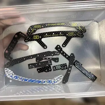 미니 사륜구동 카본