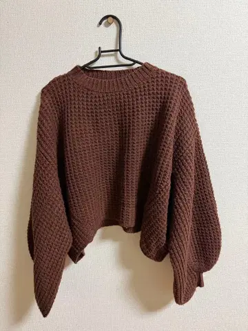 투데이풀 Voluminous Sleeve 니트