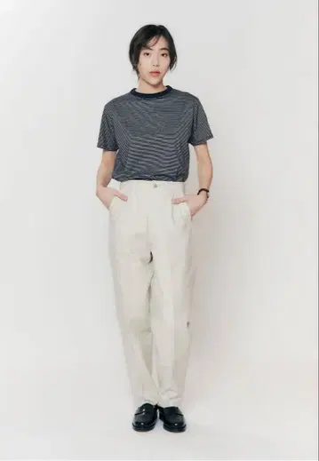 더 신즈네 베이커 팬츠 화이트 32