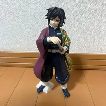 토미오카 기유 귀멸의 칼날 피규어 미개봉 새상품 Grandista