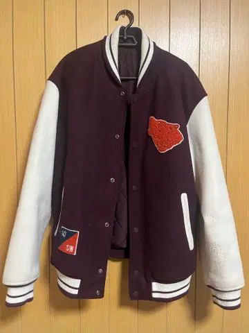 ZARA 바시티 자켓