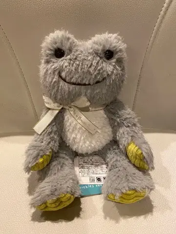 개구리 피클스 스마일홉 그레이