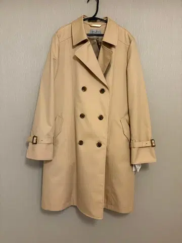 취업활동 AOKI 트렌치코트 CanCam 콜라보 LES MUES 4L