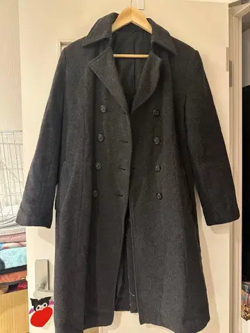 다크 그레이 더블 브레스트 롱 코트