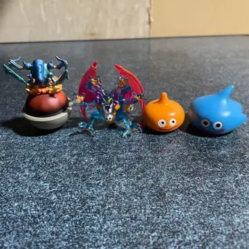 드래곤 퀘스트 피규어 4체 세트