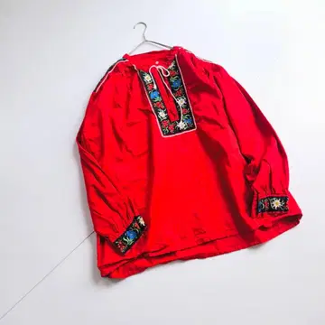 빈티지 꽃무늬 자수 스모크 블라우스 레드