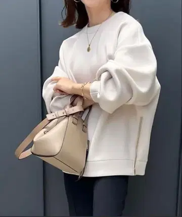 엠마 테일러 던볼 사이드 지퍼 크루넥 풀오버