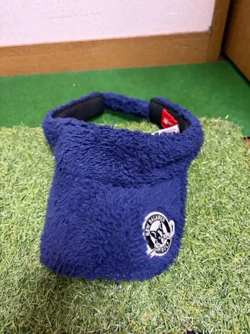 뉴발란스 바이저