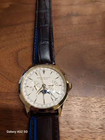 BEAUTY&YOUTH 트리플 달력 문페이즈