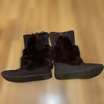 다크 브라운 퍼 어그 부츠