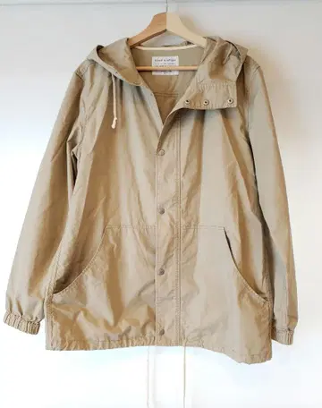 FORK & SPOON 후드 부착 마운틴 후드티 어반 리서치