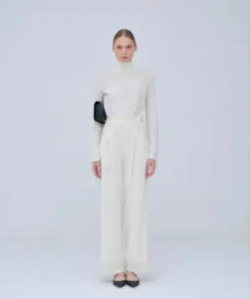 신상 laubeblanc Structured Tuck Wide Pants