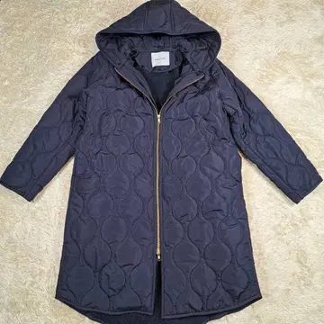 컨디션 최상 Emma Taylor 3way 퀼팅 후드 코트 네이비 컬러
