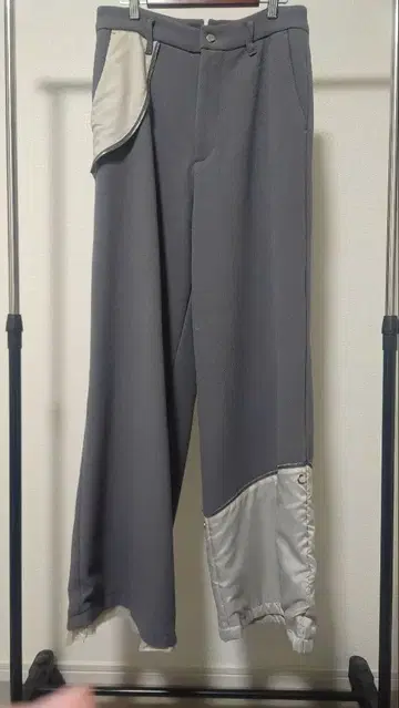 [ GRANCY ] 리버스 레이어드 디자인 슬랙스