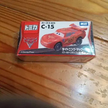 토미카 C-15 라이트닝 맥퀸