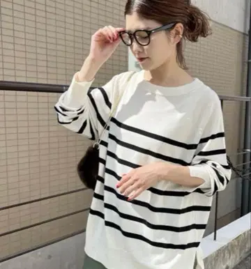 [ 스픽앤스팬 ] 23AW 워셔블 루즈 크루넥 풀오버