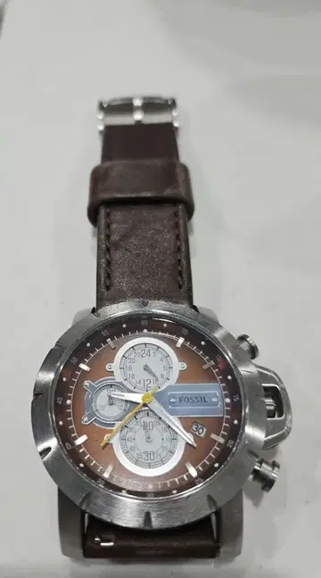 FOSSIL 크로노그래프 손목시계 브라운