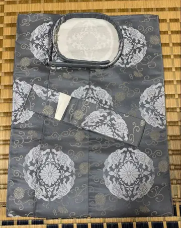 카리긴 순수 실크 어깨 안감 부착 좌우 끈 비틀림 마감