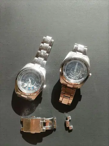 trans continents 시계