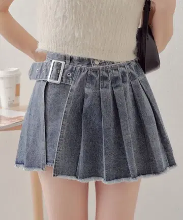 chico 랩 플리츠 미니 치마바지