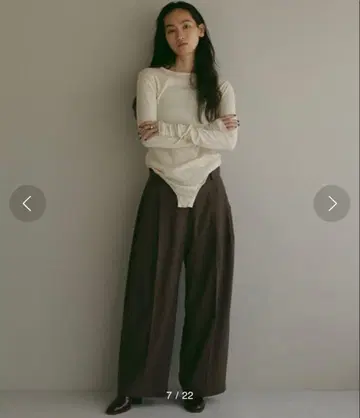 etre tokyo 허리 조절 턱 와이드 팬츠