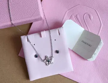 SWAROVSKI 별 모양 목걸이 귀걸이 세트