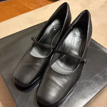 리갈 FAUVE 펌프스 관혼상제