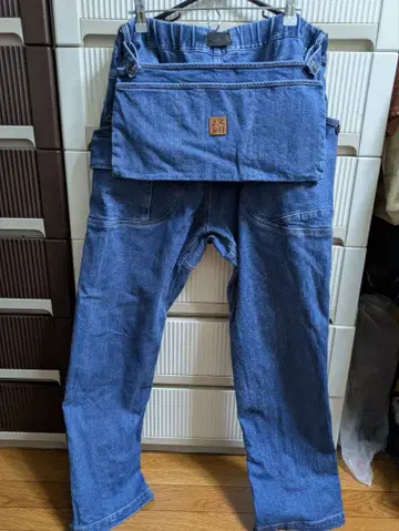 다기능 포켓 부착 데님 팬츠 grn