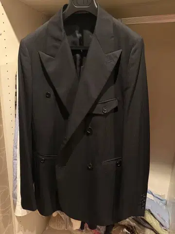 블랙 더블 브레스트 테일러드 자켓