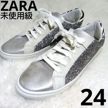 컨디션 최상 ZARA 실버 글리터 스니커즈 24