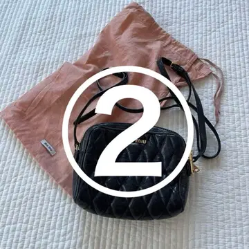 2 퀼팅 블랙 숄더백 수납 봉투 포함