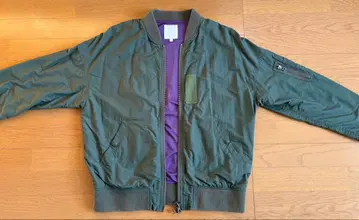 beams 올리브 그린 MA-1 자켓