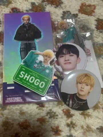 INI 타지마 쇼고 아크릴 스탠드 캔뱃지 네임