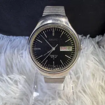 SEIKO 세이코 V.F.A. 3823-7001 블랙