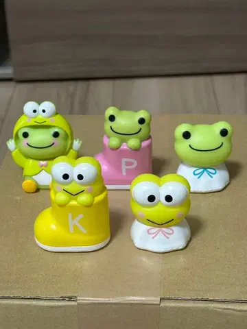 케로케로케롯삐와 피클스 포근하게 빛나는 라이트 5체 세트