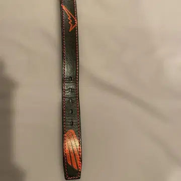 블랙 레드 디자인 벨트