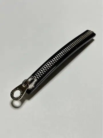 Marc by Marc Jacobs: 레어 머리핀