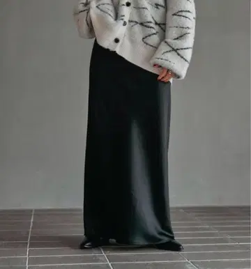 LEPSIM 새틴 스커트