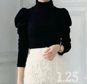 eneu 블랙 퍼프 슬리브 터틀넥 니트 스웨터