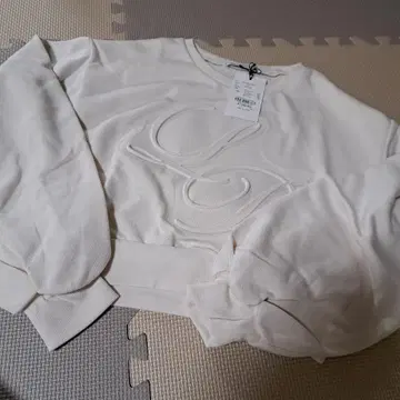 LIP SERVICE 트레이닝복