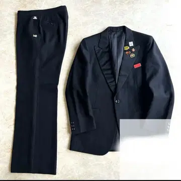 [ 선착순 ] 유로핀즈 사용 티롤리안 디자인 수트 셋업 모드