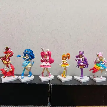 키라키라 프리큐어 아라모드 피규어