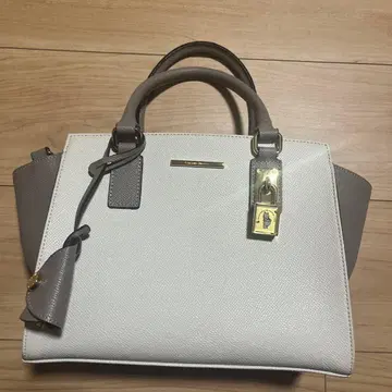 사만사 타바사 숄더백