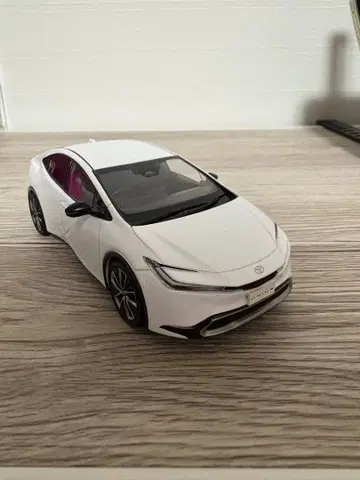 프리우스 미니카 컬러 샘플