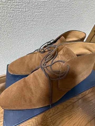 SODA 브라운 스웨이드 부츠